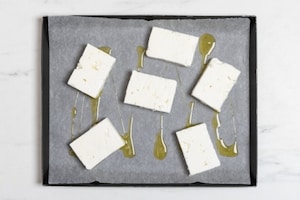 Preparazione Feta speziata al forno - Fase 1