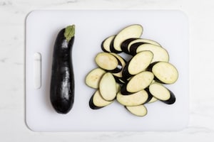 Preparazione Pasta fredda con melanzane - Fase 1