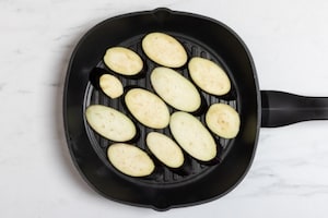 Preparazione Pasta fredda con melanzane - Fase 1