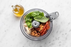 Preparazione Pesto rosso - Fase 1