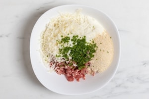 Preparazione Pipi ripieni di carne - Fase 1