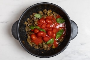 Preparazione Sugo alle melanzane - Fase 4