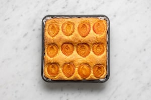 Preparazione Torta alle albicocche - Fase 3