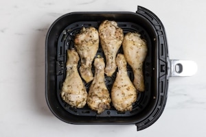 Preparazione Cosce di pollo in friggitrice ad aria - Fase 3