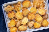 Patate in crosta di parmigiano