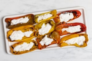 Preparazione Peperoni grigliati con burrata e briciole croccanti - Fase 2