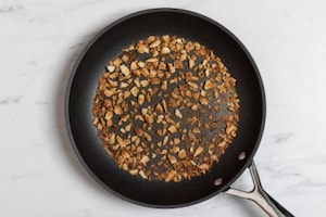 Preparazione Peperoni grigliati con burrata e briciole croccanti - Fase 3