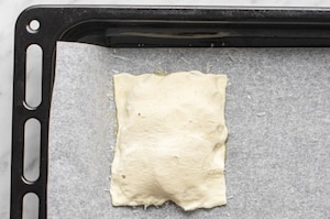 Preparazione Sfogliatine rovesciate alla cipolla - Fase 2