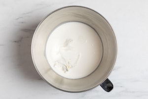 Preparazione Tiramisù cremoso - Fase 1