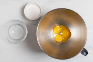 Preparazione Tiramisù cremoso - Fase 2