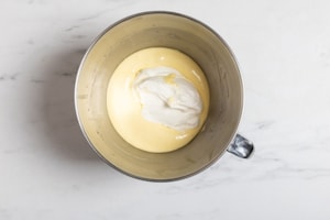 Preparazione Tiramisù cremoso - Fase 3