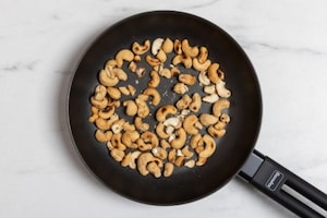 Preparazione Bruschette autunnali con le pere - Fase 1