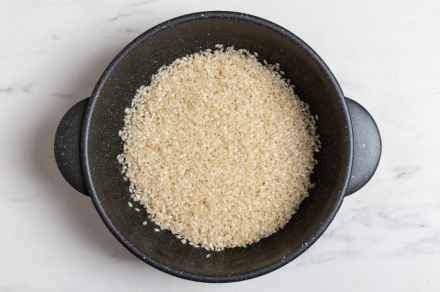 Preparazione Risotto ai funghi porcini e formaggio erborinato - Fase 2 Preparazione Risotto ai funghi porcini e formaggio erborinato - Fase 2