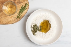 Preparazione Torta salata formaggio e pere - Fase 1