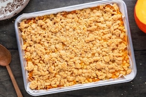 Preparazione Crumble alla zucca in teglia - Fase 3