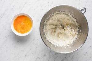Preparazione Torta con farina di mandorle - Fase 1
