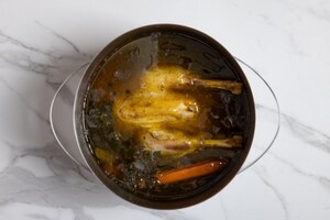 Preparazione Brodo di cappone - Fase 2