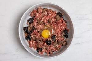 Preparazione Fusi di tacchino ripieni invernali - Fase 1