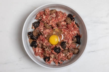 Preparazione Fusi di tacchino ripieni invernali - Fase 1 Preparazione Fusi di tacchino ripieni invernali - Fase 1