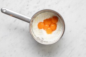 Preparazione Lemon cream pie - Fase 3