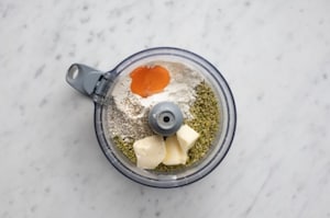 Preparazione Pistacchiotti salati - Fase 1