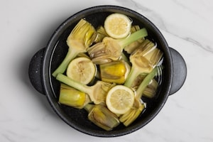 Preparazione Carciofi bolliti - Fase 2