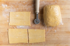 Preparazione Cenci toscani - Fase 2