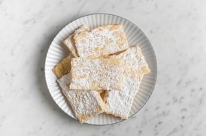 Preparazione Cenci toscani - Fase 2