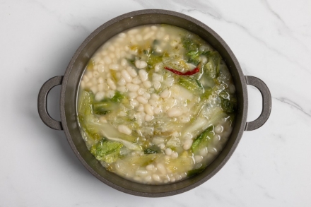 Preparazione Fagioli e scarola - Fase 3 Preparazione Fagioli e scarola - Fase 3