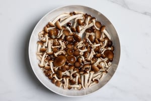 Preparazione Polenta, salsiccia e funghi - Fase 2