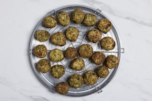 Preparazione Polpette di spinaci e ricotta - Fase 5
