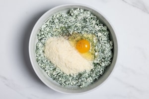 Preparazione Polpette di spinaci e ricotta - Fase 3