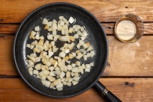 Preparazione Risotto pere e gorgonzola - Fase 1