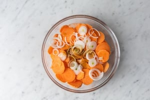 Preparazione Sfoglia di patate dolci vegan - Fase 1