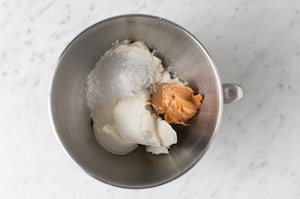 Preparazione Cheesecake Lotus - Fase 2