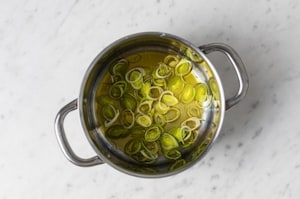 Preparazione Vellutata di carciofi - Fase 2