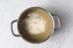 Preparazione Vellutata di carciofi - Fase 4