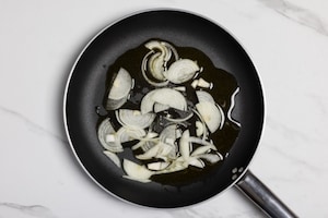 Preparazione Braciole napoletane al sugo - Fase 4