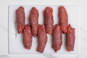 Preparazione Braciole napoletane al sugo - Fase 3