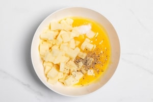 Preparazione Frittata di asparagi al forno - Fase 1