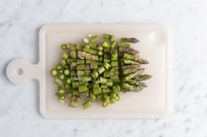 Preparazione Frittelle di asparagi - Fase 1