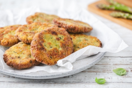 Preparazione Frittelle di asparagi - Fase 4 Preparazione Frittelle di asparagi - Fase 4