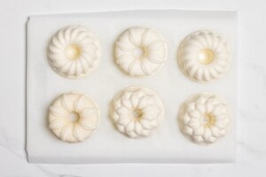 Preparazione Panna cotta con olio al tartufo - Fase 4