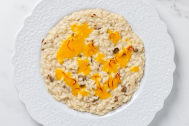 Risotto alla salsa tartufata bianca e zafferano