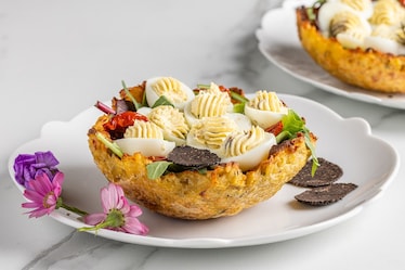 Uova con salsa porcini e tartufo