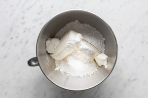 Preparazione Cheesecake basca al pistacchio - Fase 1