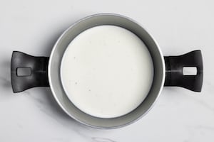 Preparazione Crema pasticcera al pistacchio - Fase 1