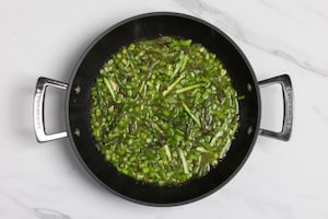 Preparazione Pasta con asparagi e salsiccia - Fase 3
