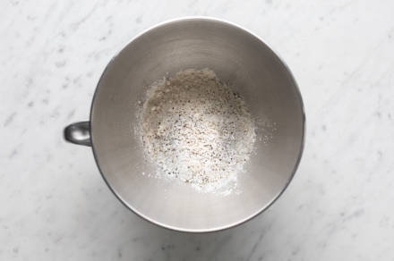 Preparazione Scones salati - Fase 1 Preparazione Scones salati - Fase 1