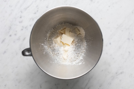 Preparazione Scones salati - Fase 1 Preparazione Scones salati - Fase 1